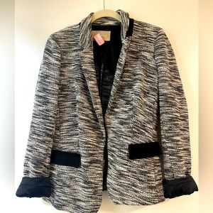 Banana Republic black and white blazer